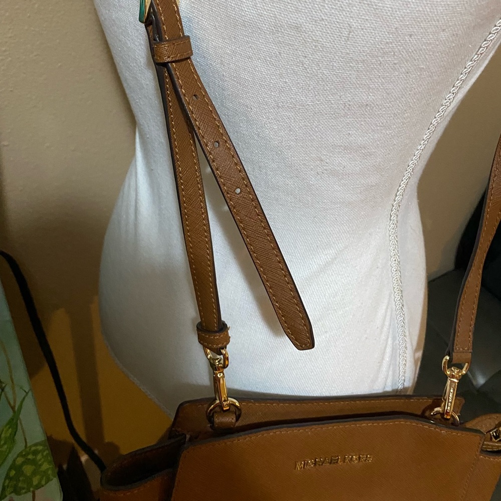 Michael Kors brown Crossbody Purse - Picture 4 of 6